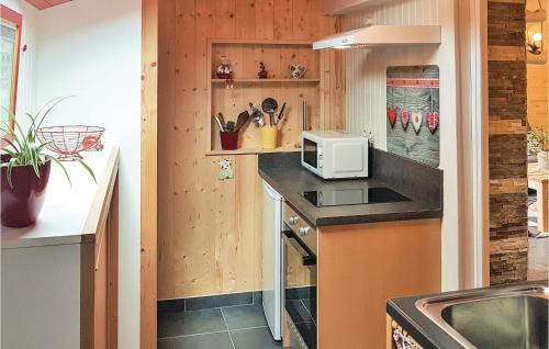 Mont-Dol Casa | Gorgeous Home In Mont-Dol With Wifi