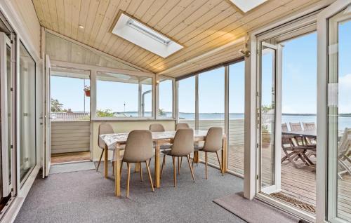 Olsted Casa | Gorgeous Home In Ølsted With Kitchen