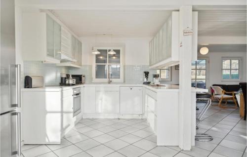 Tørresø Casa | Gorgeous Home In Otterup With Kitchen