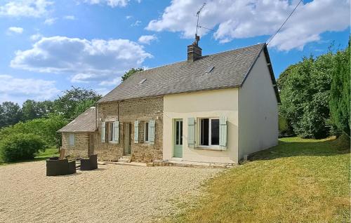 Passais-Villages Casa | Gorgeous Home In Passais-Villages