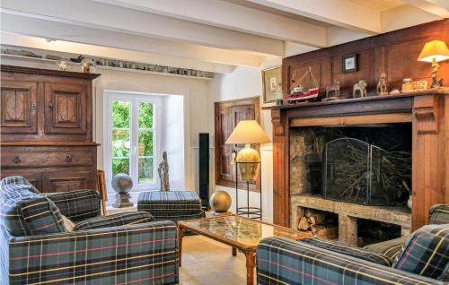 Saint-Germain-des-Vaux Casa | Gorgeous Home In St Germain Des Vaux