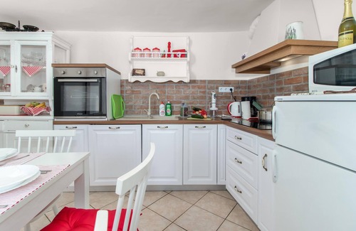 Tribalj Casa | Preciosa casa en Tribalj con cocina