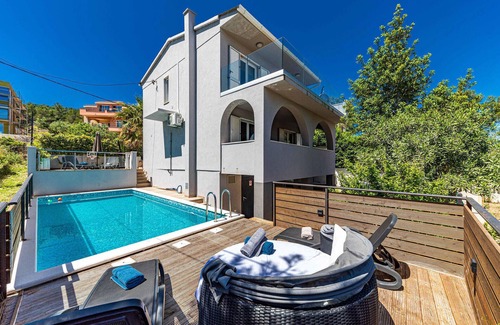 Slatine Casa | Preciosa casa en Trogir con cocina