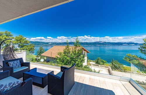 Slatine Casa | Preciosa casa en Trogir con cocina