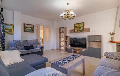Rio Velez Casa | Gorgeous Home In Velez-Malaga With Wifi