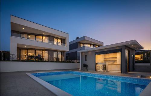 Zidarici Casa | Gorgeous Home In Zidarici With Kitchen
