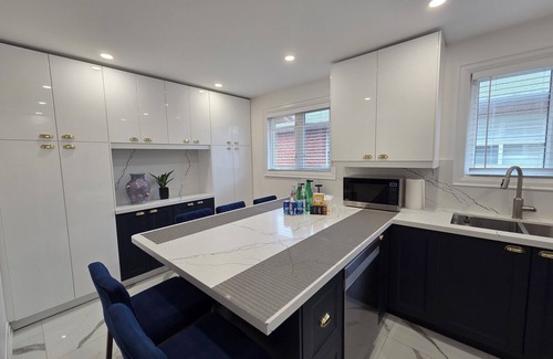 Malton Casa | Gorgeous Home near Pearson Airport