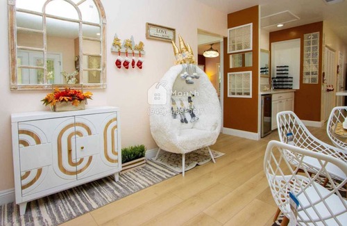Bakersfield Casa | Gorgeous Home on Jefferson St