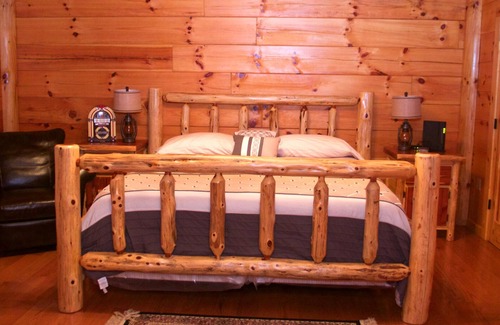 Dobson Cabina | Increíble Blue Ridge Mtn View Cabin - ¡Perfecto para reuniones y retiros corporativos!