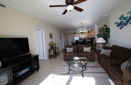 West Panama City Beach Condominio | Precioso lujoso 2BR condominio frente a la playa - Servicio de playa gratuito / Wi-Fi / Netflix