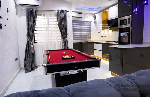 Benin City Apartamento | Gorgeous Luxury 2 Bedroom Apartment Gillant Luxury Homes