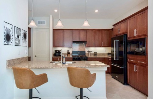 Indio Casa | GORGEOUS LUXURY RENTAL- new furnishings in 55+ Sun City Shadow Hills