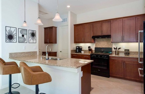 Indio Casa | GORGEOUS LUXURY RENTAL- new furnishings in 55+ Sun City Shadow Hills