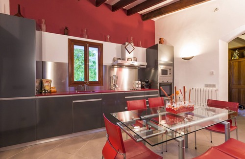Biniaraix Casa | Gorgeous mallorquín estilo finca con piscina y dos bicicletas.