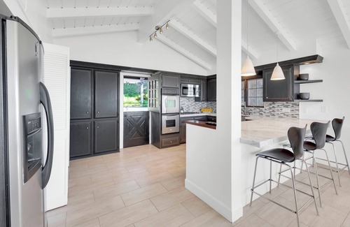 Sunset Cliffs Casa | Gorgeous Mid-Century Modern Stunner with Epic Ocean Views. Perfect for groups!