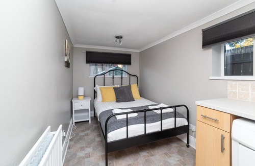 Newcastle-upon-Tyne Apartamento | Gorgeous Modern 4 bedroom house - Free Parking and Netflix by WHA for Contractors, Relocation, Business Travelers