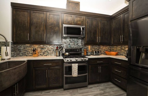 San Luis Obispo Casa | Gorgeous Modern Pet Friendly Condo close to everything