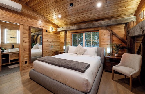 Revelstoke Cabina | Gorgeous Mountain Getaway Cabin