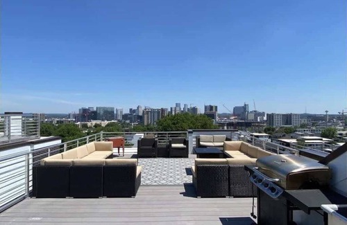 Edgehill Casa | Gorgeous Nashville Home, 2miles to Lower Broadway
