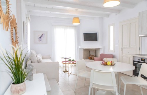 Naxos Villa | Gorgeous Naxos Villa | 4 Bedrooms | Villa Ryoga | Spacious Outdoor Area with Private Pool | Pyrgaki