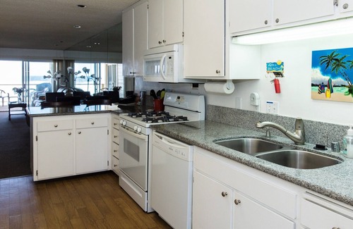Mission Beach Condominio | Condominio frente al mar con gran balcón privado