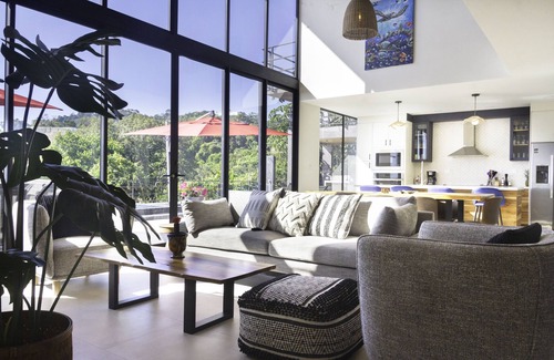 Playa Hermosa Casa | Gorgeous Ocean house with Private Infinity Pool !