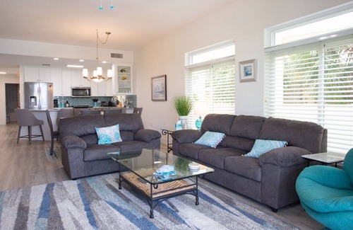 Seven Mile Beach Condominio | Gorgeous ocean views on Seven Mile Beach!