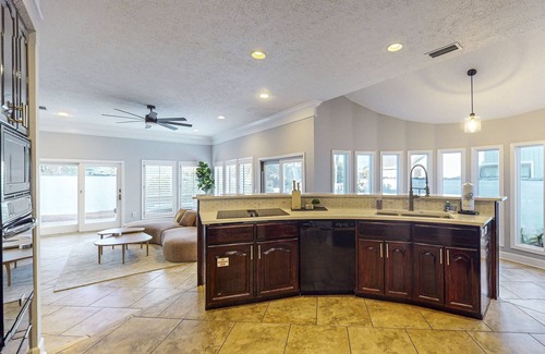 Upper Grand Lagoon Casa | Gorgeous private home, great for families, canal front & close to beach