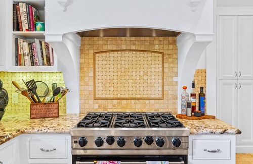 Vichy Springs Casa | Gorgeous, private 3.5 acre estate in Napa