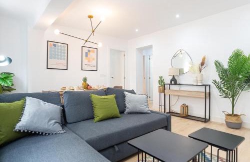 El Molinillo Apartamento | Gorgeous renovated apartment 2BR AC