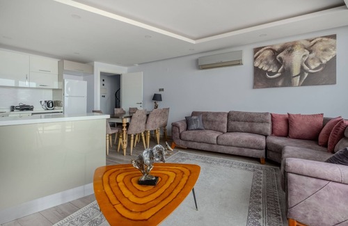 Zeytinlik Apartamento | Gorgeous Residence in a Luxury Complex in Kyrenia