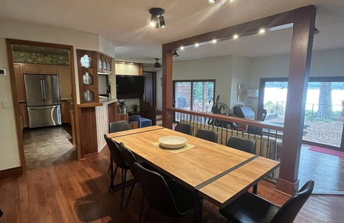 Revelstoke Casa | Gorgeous riverfront home, great views, minutes to Mt Revelstoke and downtown.