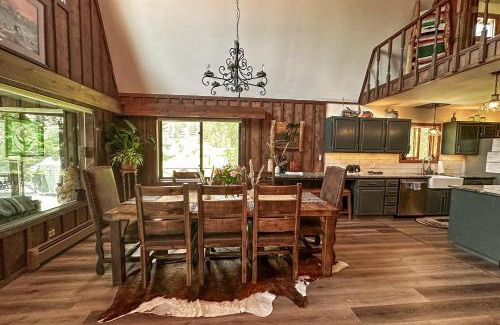 Rio Vista Estates Casa | Gorgeous Riverfront Retreat