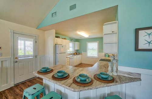 Avon Casa | Gorgeous Semi-Oceanfront - Amazing Ocean Views - Hot Tub~ Pirate Mini Golf- Avon