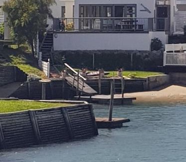Saint Francis Bay Casa | Gorgeous St Francis Canal House