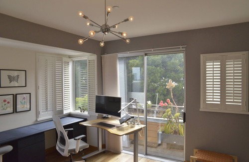 Potrero Hill Condominio | Gorgeous, top floor home with incredible views and great location.