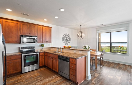 Jonestown Condominio | Gorgeous Villa in the Hollows Resort! Pickleball, 4 Pools, Beach Club!