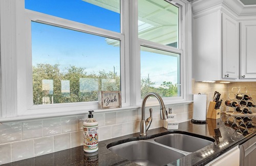 Surf Side Shores Casa | Gorgeous w/ Private Plunge Pool