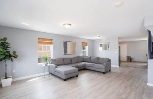 Fair Haven Apartamento | Gorgeous Waterfront 2:1 - 2 houses in 1 building.