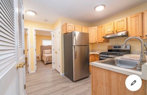 Fair Haven Casa | Gorgeous Waterfront 2:1 - 2 houses in 1 building.