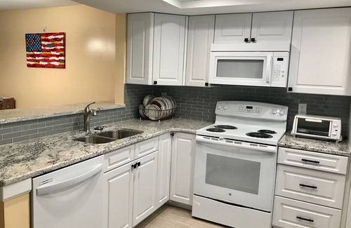 Wildwood Crest Condominio | ¡Magnífico condominio frente al mar WW Crest con vista al mar y piscina! ¡Las comodidades en abundancia!