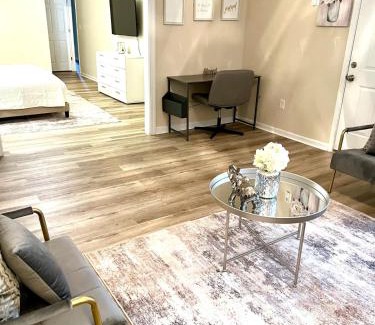 Gracewood Casa | Goshen Golf Stay Peaceful 4BR Retreat Near Courses