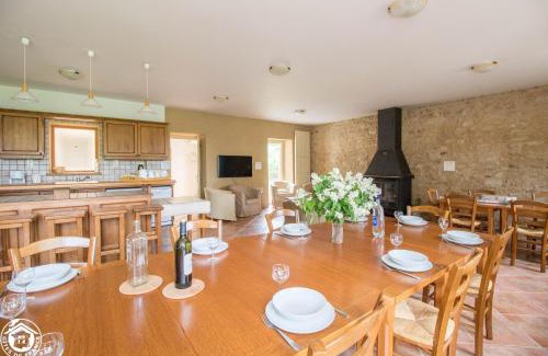 Saint-Quentin-sur-Sauxillanges Casa | Goulapie, Village de gîtes