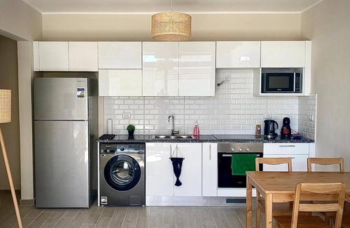 El Gouna Chalet De Esquí | Gouna Retreat with Private Pool Cozy 1-bedroom chalet with WiFi and AC