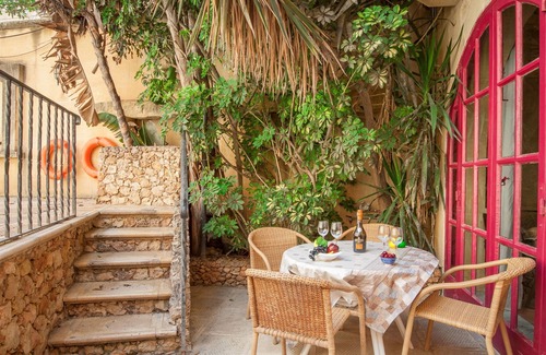 San Lawrenz Villa | Gozitan Farmhouse Pool & Jacuzzi - PP 2, San Lawrenz Gozo, Malta