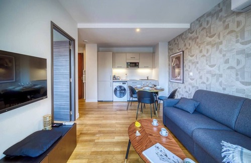 Quartier Exposition-Bajatiere Apartamento | #GQ | Le Beau Mallifaud🌼