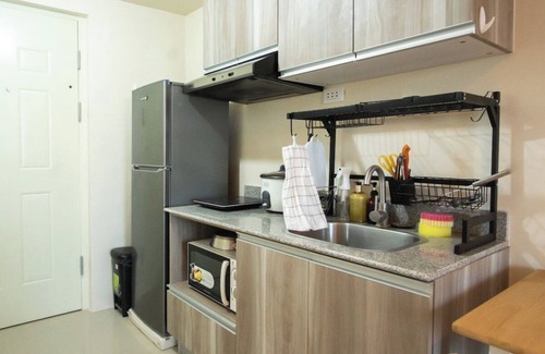 Cebu Condominio | GR NT-A 1607 · Scandi Studio Near IT Park & Ayala-King Sized Bed
