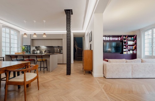 Porte-Dauphine Apartamento | Grace and Grandeur, by Veeve