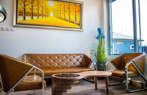 Sekondi-Takoradi Cama Y Desayuno | Grace Garden Hotel