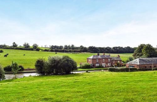 Braunston Casa | Grace